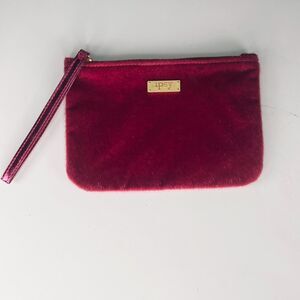 Ipsy Fluffy Wristlet MakeUp Toiletry Travel Bag Hot Pink Gold Logo New